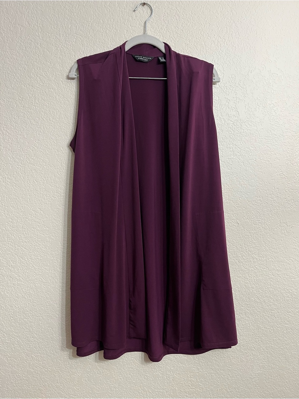Y2k Susan Graver Sleeveless Open-Front Cardigan in Deep Plum with square pocket